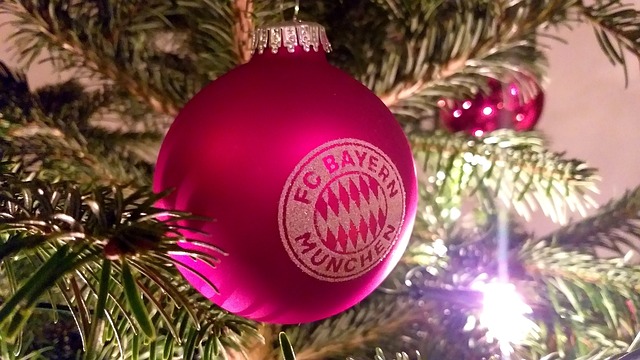 得天独厚的 得天独厚的