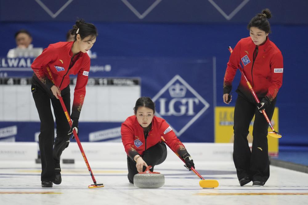 龍獅隊與丁彥雨航的團隊聊得火熱 但尚未敲定簽約事宜.